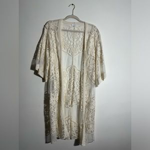 Eyeshadow xs/small lace kimono